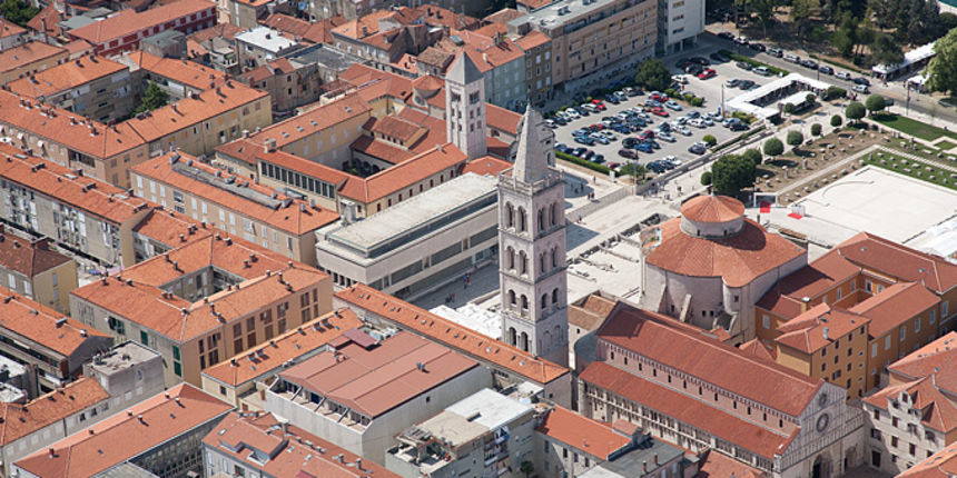 Grad Zadar iz zraka, foto: Leo Banić Grad Zadar iz zraka, foto: Leo Banić