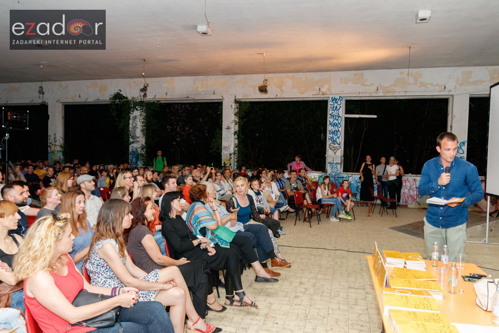 KvartArt: Poslijepodnevne subotnje aktivnosti i večernji koncert Miroslava Tadića