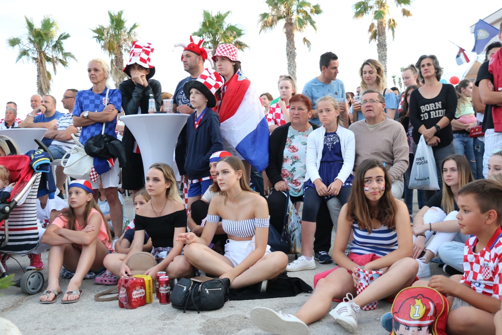 Virski navijači podržali Vatrene Virski navijači podržali Vatrene