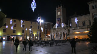 Božićni ukrasi u Zadru Božićni ukrasi u Zadru