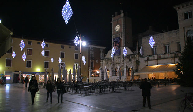 Božićni ukrasi u Zadru