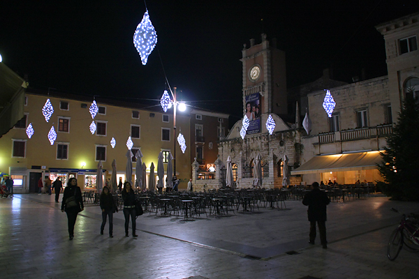 Božićni ukrasi u Zadru Božićni ukrasi u Zadru