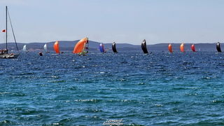 Jedrenje: SP klase 49er – drugi dan 8. svibnnja 2012, Foto: Leonard Kvarantan Jedrenje: SP klase 49er – drugi dan 8. svibnnja 2012, Foto: Leonard Kvarantan
