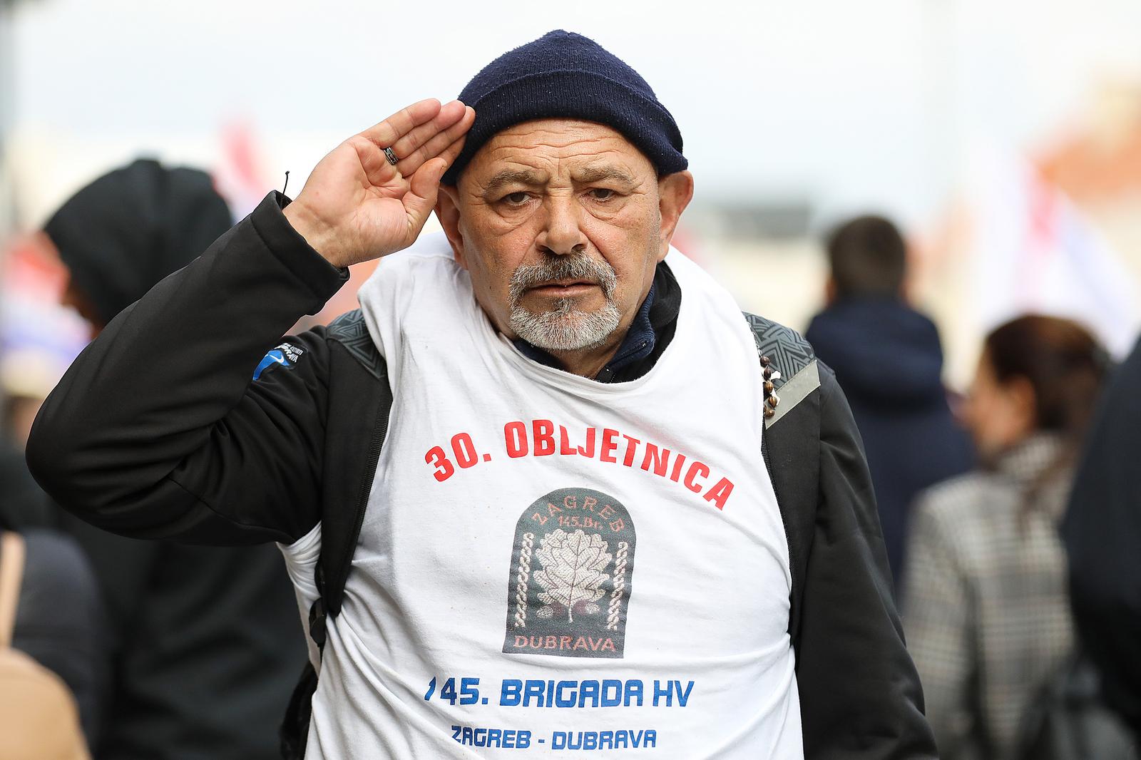 Kolona sjećanja u Vukovaru 18. studenog 2021. Kolona sjećanja u Vukovaru 18. studenog 2021.