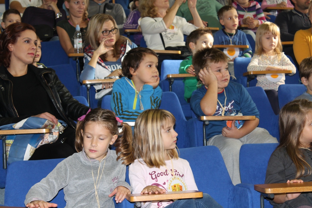 Djeca vrtića Jazine posjetila Gradsku upravu, foto: Grad Zadar Djeca vrtića Jazine posjetila Gradsku upravu, foto: Grad Zadar