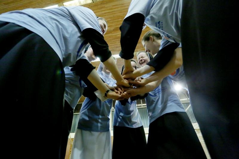 Zagreb: Sportske igre redovnica u OŠ Mato Lovrak. Photo: Goran Jakus/PIXSELL