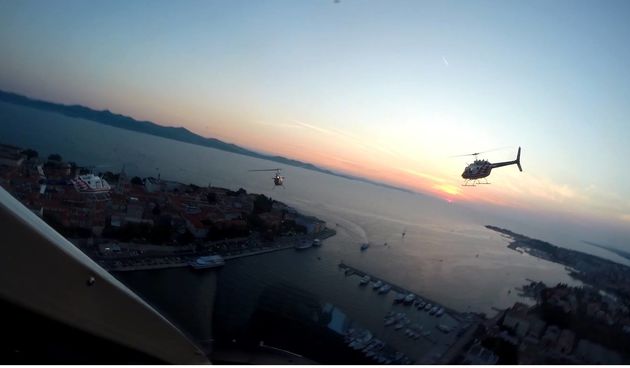 Pozdravni prelet četvorke helikoptera HRZ i PZO-a Bell-206 B