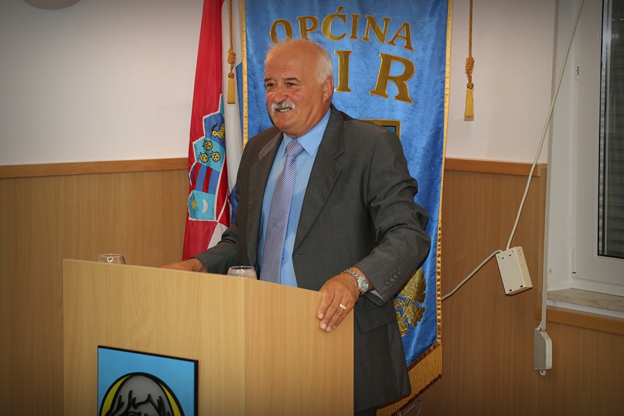 Dan Općine Vir proslavljen uz spektakularni koncert Prljavog Kazališta i vatromet Dan Općine Vir proslavljen uz spektakularni koncert Prljavog Kazališta i vatromet