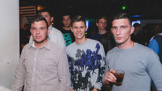 Siniša Vuco @ Hitch bar, 16.5.2015. (Foto: Ivan Toman)