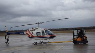 U Zemuniku izvedeni prvi samostalni letovi učenika na helikopterima “Bell-206B” U Zemuniku izvedeni prvi samostalni letovi učenika na helikopterima “Bell-206B”