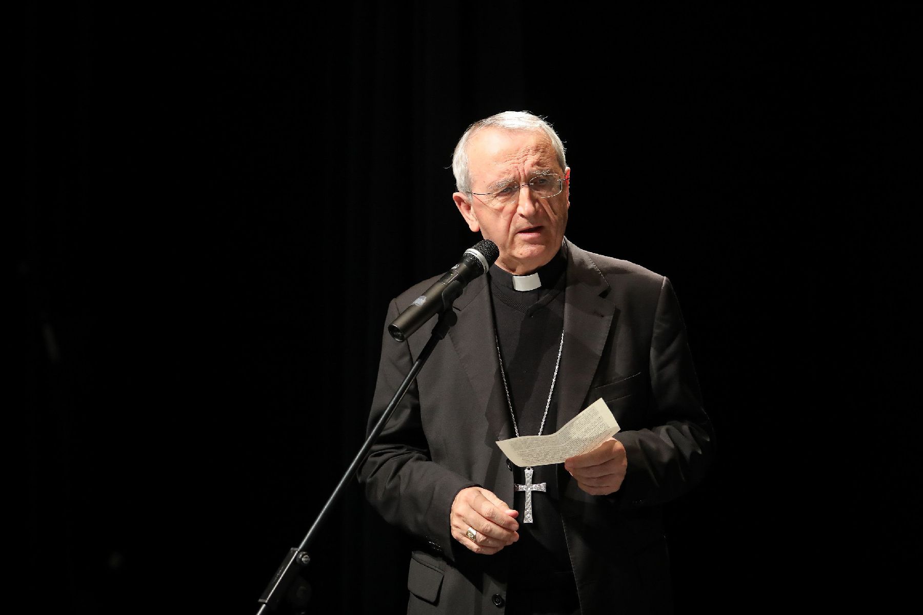 Višnja Starešina u Zadru predstavila knjigu “Hrvati pod KOS-ovim krilom; Završni račun Haaškog suda”.