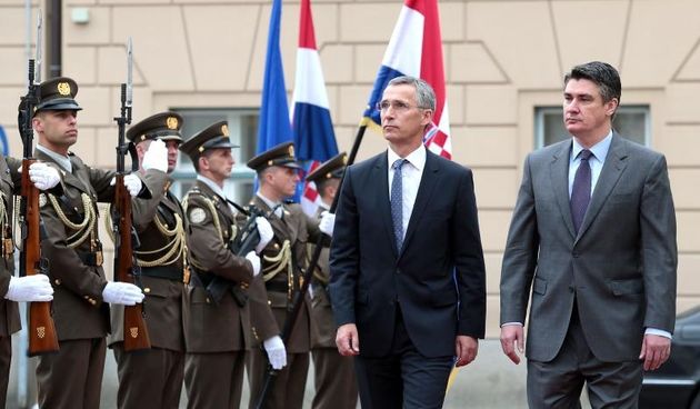 09.07.2015., Zagreb – Predsjednik Vlade Republike Hrvatske Zoran Milanovic sastao se u Banski dvorima s glavnim tajnikom NATO-a Jensom Stoltenbergom. Photo: Patrik Macek/PIXSELL