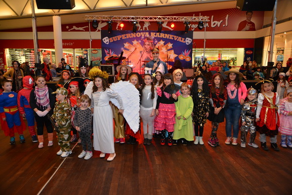 Supernova Karneval 2016. uz koncert Lane Jurčević. Foto: Iva Perinčić