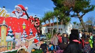 Vir: Druženje virske djece sa Svetim Nikolom Vir: Druženje virske djece sa Svetim Nikolom