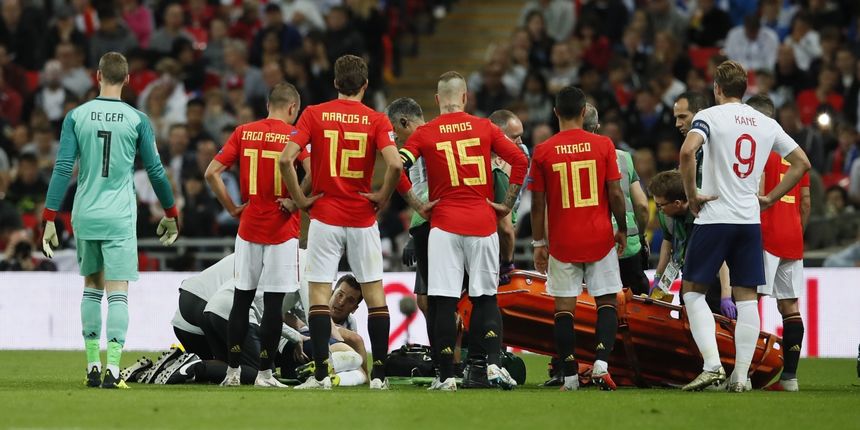 Engleska – Španjolska 1-2, ozljeda Shawa Engleska – Španjolska 1-2, ozljeda Shawa