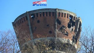 Image 380851 (auto) Image 380851 (auto)