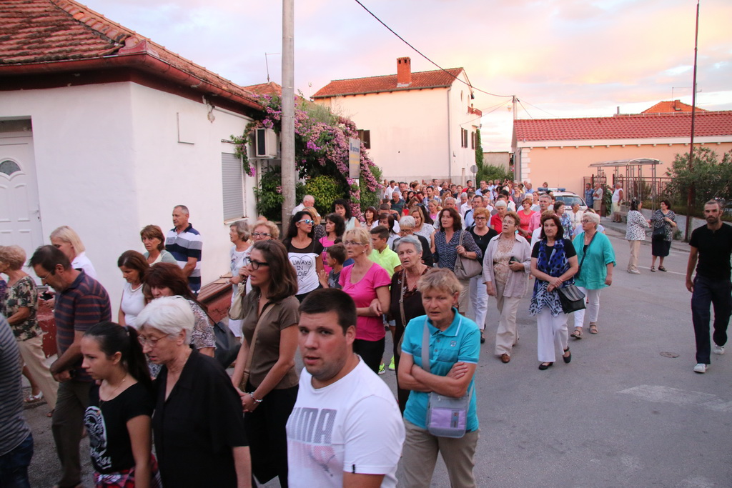 Procesija za blagdan Kraljice mira u Stanovima 22. kolovoza 2016. Procesija za blagdan Kraljice mira u Stanovima 22. kolovoza 2016.