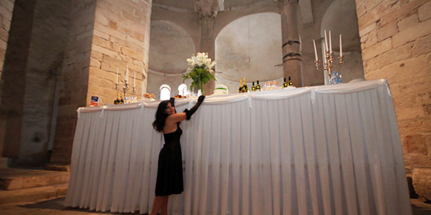 ‘’Gozba’’ Ljiljane Mihaljević u crkvi Sv. Donata (foto:Saša Čuka) ‘’Gozba’’ Ljiljane Mihaljević u crkvi Sv. Donata (foto:Saša Čuka)