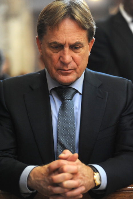 Zadar, 241112. Obiljezavanje Dana grada Zadra i dolazak generala Ante Gotovine pocasnog gradjanina grada Zadra. General Gotovina na svetoj misi u katedrali Sv. Stosije. Na slici saborski zastupnik Bozidar Kalmeta.Foto: Luka Gerlanc / CROPIX Zadar, 241112. Obiljezavanje Dana grada Zadra i dolazak generala Ante Gotovine pocasnog gradjanina grada Zadra. General Gotovina na svetoj misi u katedrali Sv. Stosije. Na slici saborski zastupnik Bozidar Kalmeta.Foto: Luka Gerlanc / CROPIX