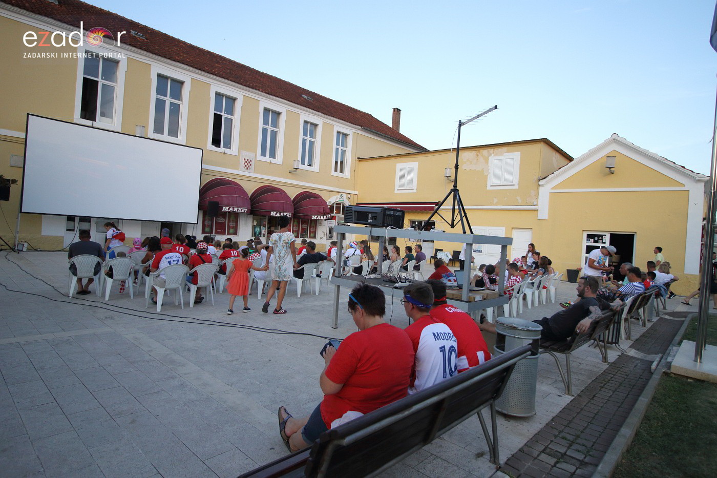 Bibinje: Navijanje za Vatrene i fešta nakon pobjede nad Engleskom