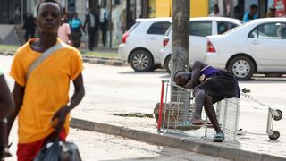 Zambija: Gradska svakodnevica u Ndoli Zambija: Gradska svakodnevica u Ndoli