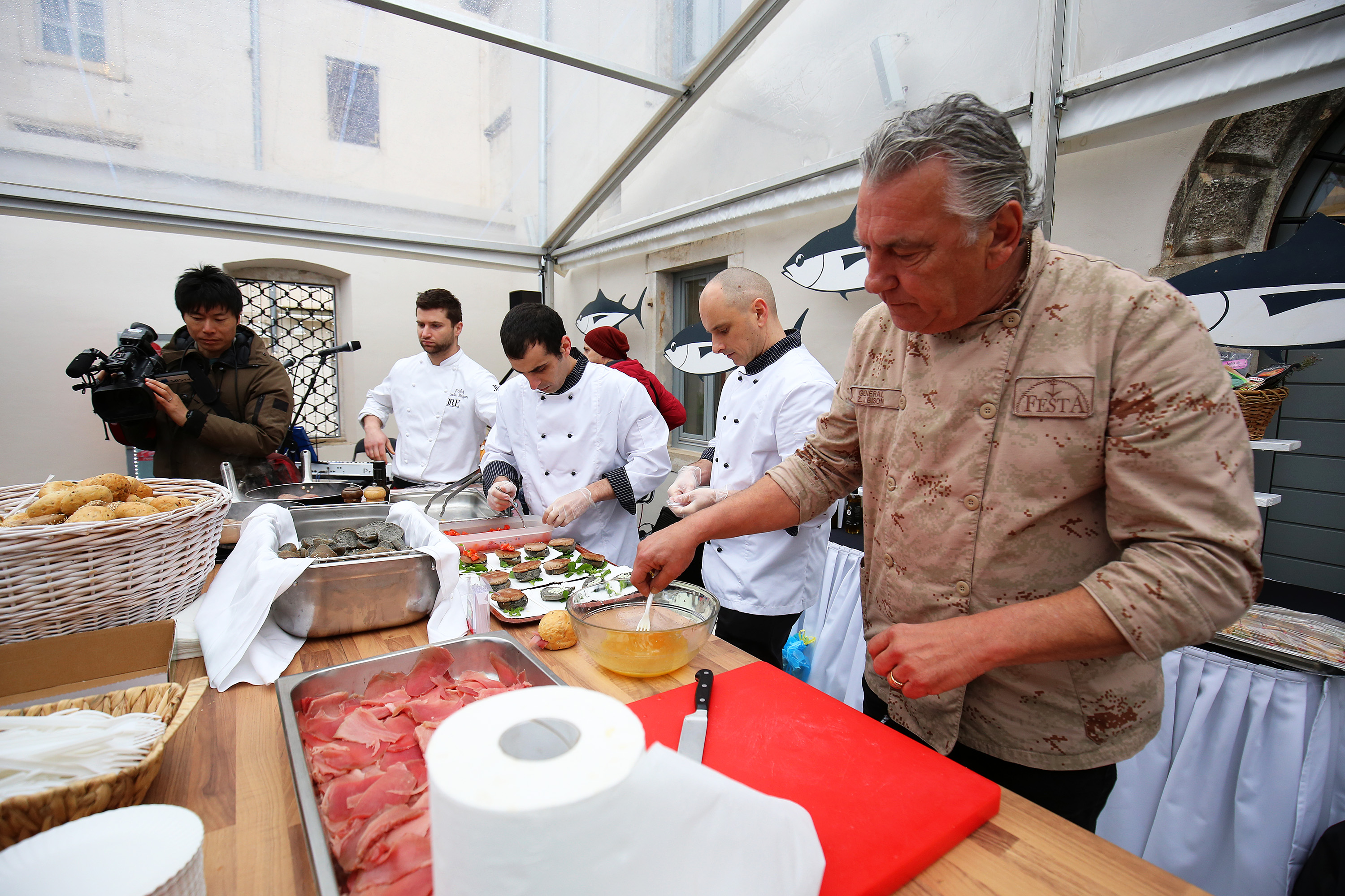 Otvaranje eno-gastro kutka u atriju palače Cedulin u Zadru