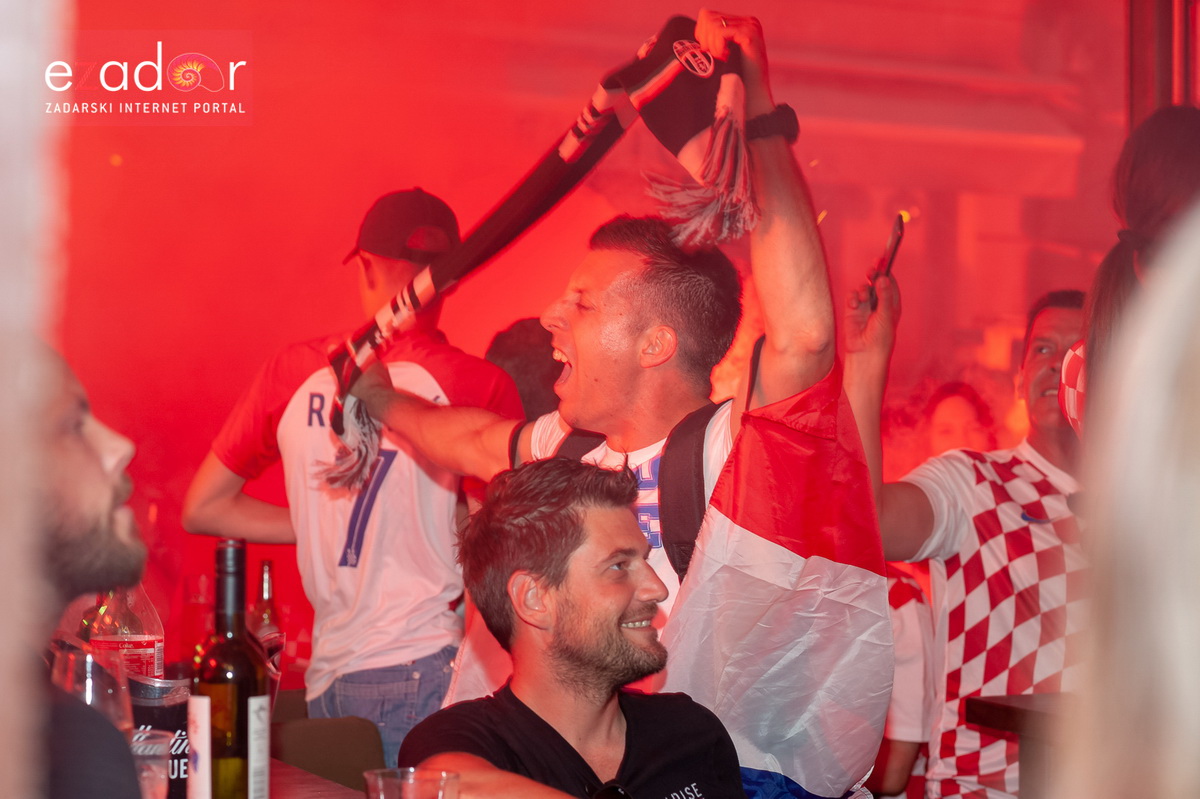 Zadar je gorio: Velika fešta nakon plasmana Vatrenih u polufinale Svjetskog prvenstva