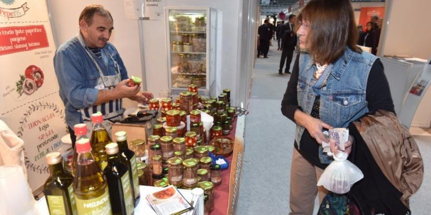 Image 380623 (auto) Image 380623 (auto)