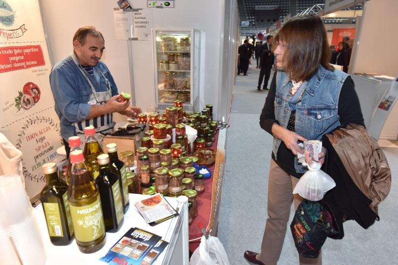 Image 380623 (auto) Image 380623 (auto)