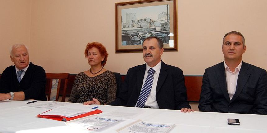 hotel meridijan 25.11.2011. stranka hrvatskog zajednistva , foto: Adam Vidas hotel meridijan 25.11.2011. stranka hrvatskog zajednistva , foto: Adam Vidas