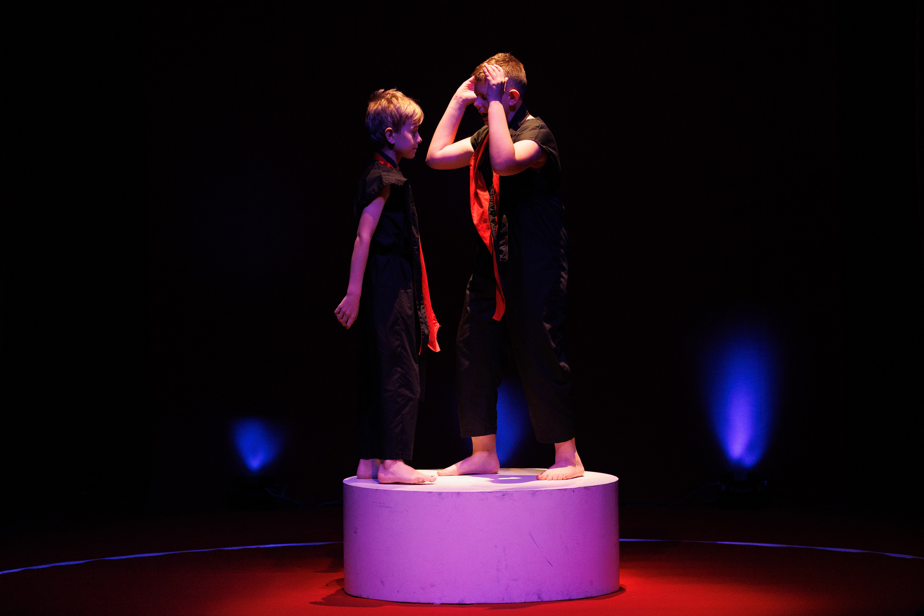 Igrajmo se: Zabranjeno mlađima od 15 strana A