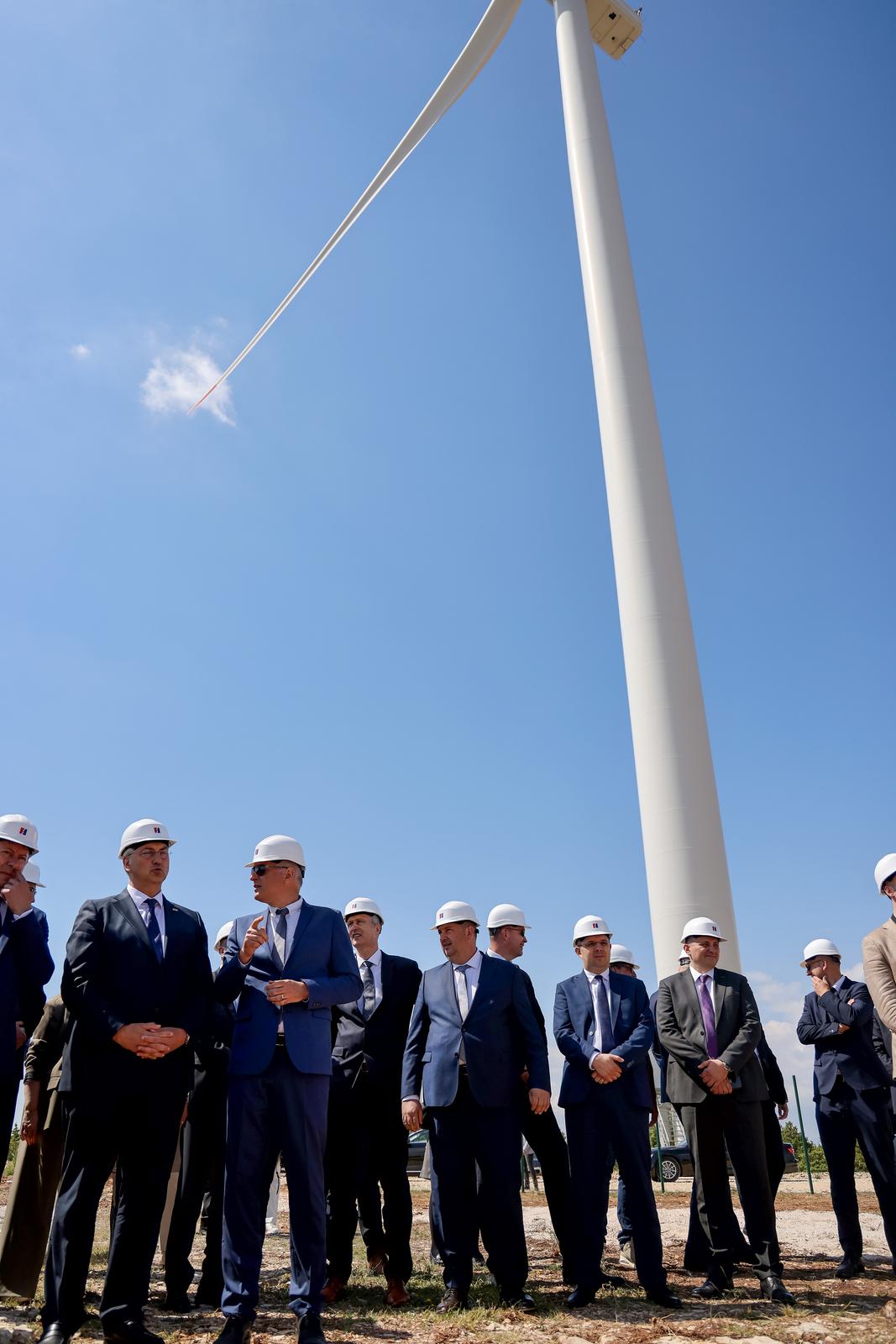 Obilazak radova na izgradnji sunčane elektrane Korlat