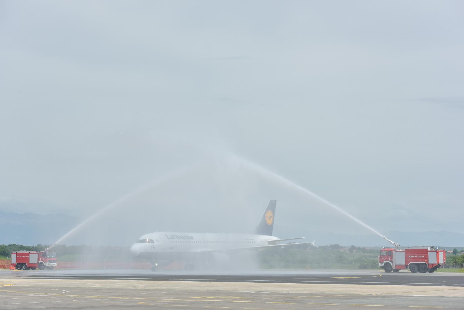 U zračnu luku Zadar svečano sletio prvi zrakoplov Lufthanse iz Frankfurta