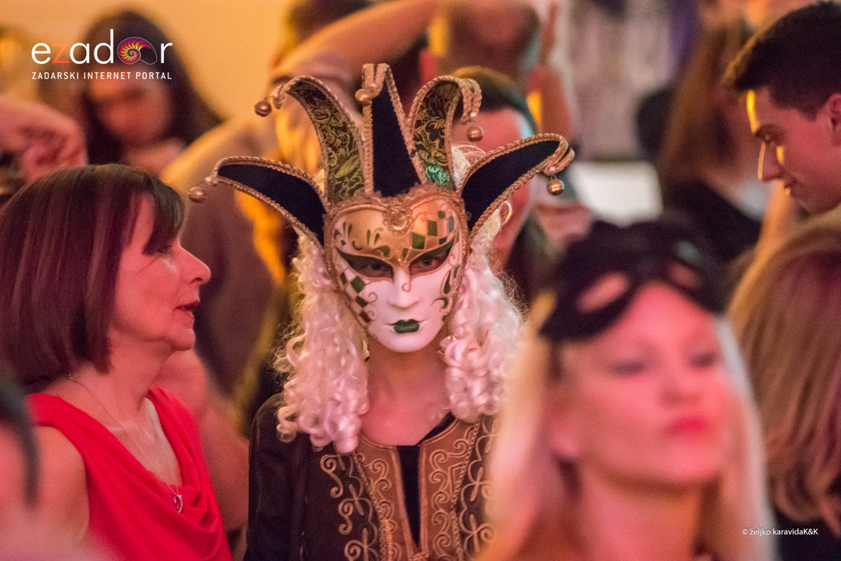 Karneval u Kneževoj palači: Salsa Sandunga i biranje najbolje maske Karneval u Kneževoj palači: Salsa Sandunga i biranje najbolje maske