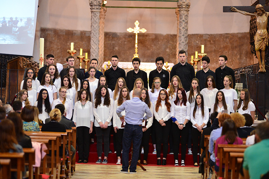 Natjecanje zborova u katedali sv. Stošije