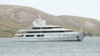 Metajna: Megajahta Indian Empress indijskog biznismena i političara Vijaya Mallye u Paškom zaljevu kod Metajne, Foto: Luka Stanzl/PIXSELL Metajna: Megajahta Indian Empress indijskog biznismena i političara Vijaya Mallye u Paškom zaljevu kod Metajne, Foto: Luka Stanzl/PIXSELL