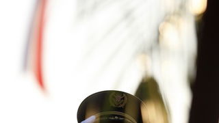 Skabrnja, 181111.
20. obljetnica stradanja Skabrnje. U Skabrnji je uz govore na trgu ispred crkve odrzano i polaganje vijenaca na groblju. Na slici Slavko Baric izaslanik Ive Josipovica.
Foto: Jure Miskovic / CROPIX Skabrnja, 181111.
20. obljetnica stradanja Skabrnje. U Skabrnji je uz govore na trgu ispred crkve odrzano i polaganje vijenaca na groblju. Na slici Slavko Baric izaslanik Ive Josipovica.
Foto: Jure Miskovic / CROPIX