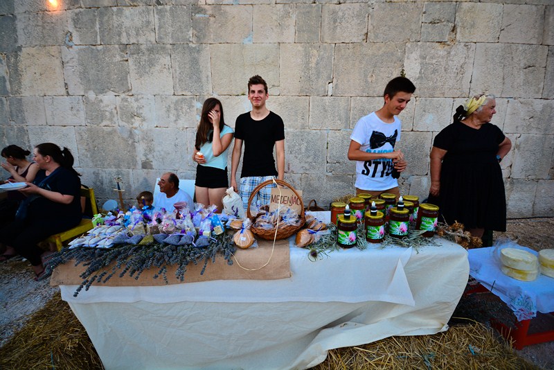 Dani vitezova vranskih 2014.by Iva Perinčić Dani vitezova vranskih 2014.by Iva Perinčić