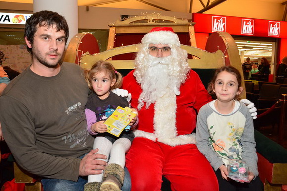 Supernova: Božićni koncert Ivane Kindl i posjet Djeda Božićnjaka, Foto: Iva Perinčić Supernova: Božićni koncert Ivane Kindl i posjet Djeda Božićnjaka, Foto: Iva Perinčić