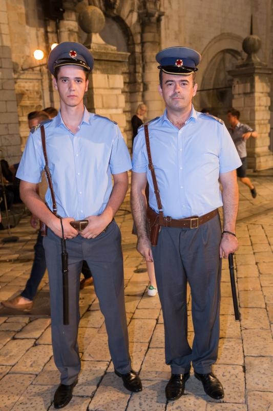 Kostimirana proba predstave Kafetarija prema djelu La bottega del caffe, jednoj od najuspješnijih komedija talijanskog komediografa Carla Goldonija