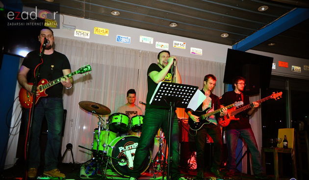 PleteRI @ Famous Beach Bar