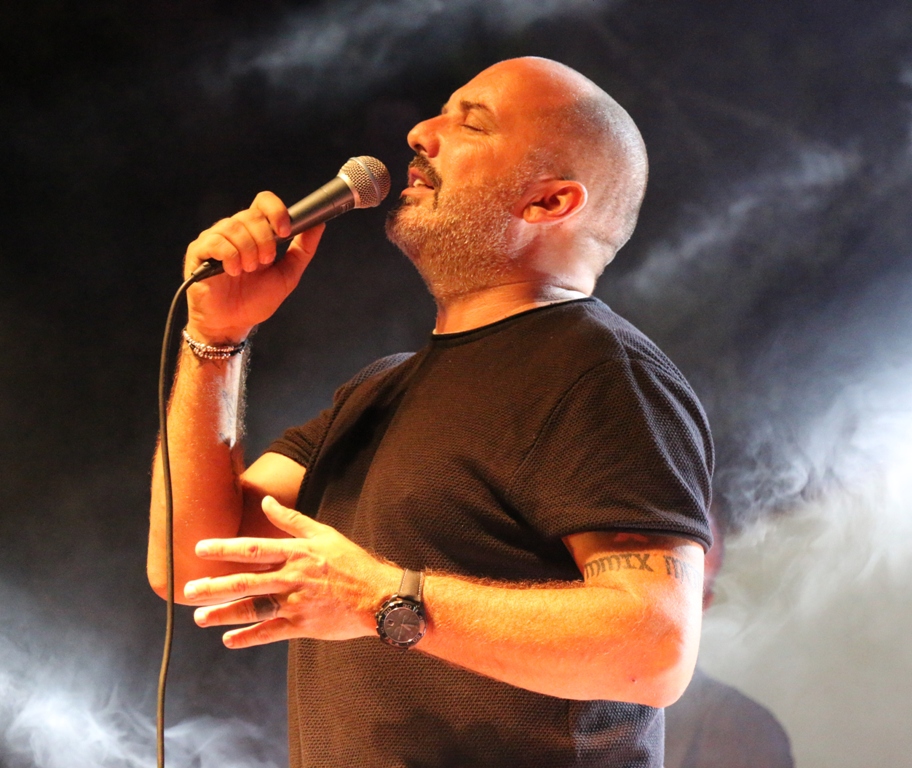 Tony Cetinski priredio spektakl za kraj Virskog ljeta