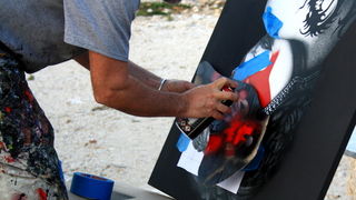 Street Art umjetnik Finbarr Fin DAC stvara u Ražancu, Foto: Nenad Nešović Street Art umjetnik Finbarr Fin DAC stvara u Ražancu, Foto: Nenad Nešović