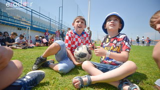Zadarska vatrena četvorka na Stanovima se družila s mladim zadarskim nogometašima Zadarska vatrena četvorka na Stanovima se družila s mladim zadarskim nogometašima
