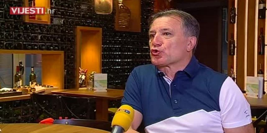 Zdravko Mamić za RTL: ‘Vidim se kao konobar ovdje u hotelu’ (thumbnail) Zdravko Mamić za RTL: ‘Vidim se kao konobar ovdje u hotelu’ (thumbnail)