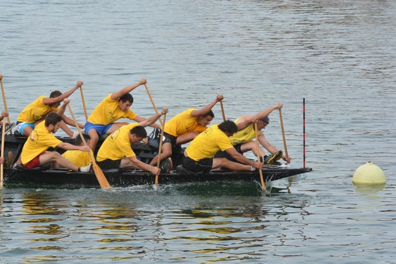Opuzen: Utrke veslača za startne pozicije za 19. maraton lađa na Neretvi. Photo: Damir Špehar/PIXSELL