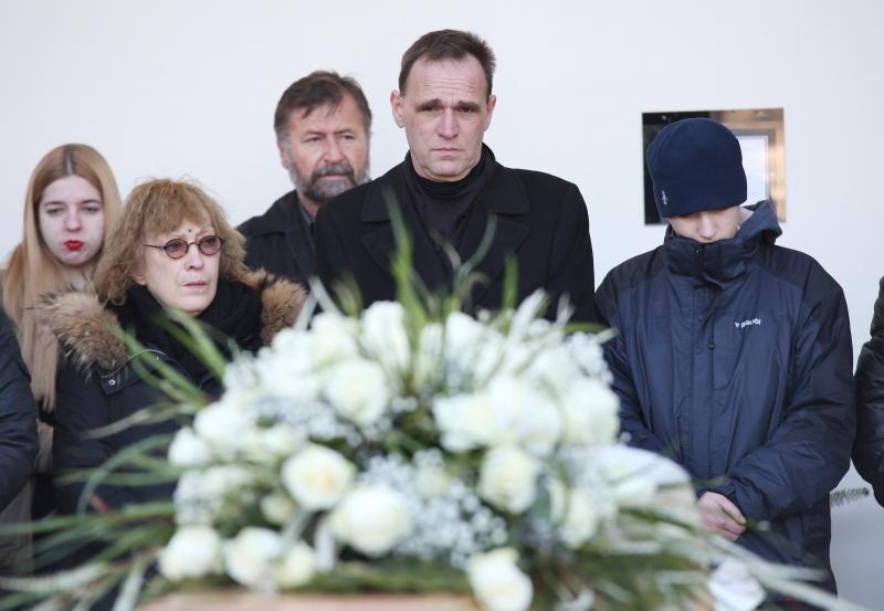 Posljednji ispraćaj velikog hrvatskog književnika Ive Brešana na šibenskom groblju Kvanj