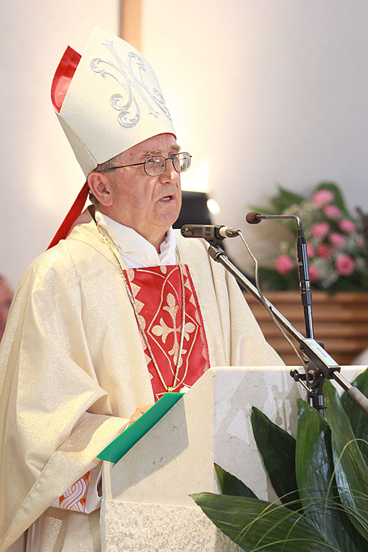 U Skabrnji odrzano veliko misno slavlje i procesija povodom blagdana Velike Gospe U Skabrnji odrzano veliko misno slavlje i procesija povodom blagdana Velike Gospe