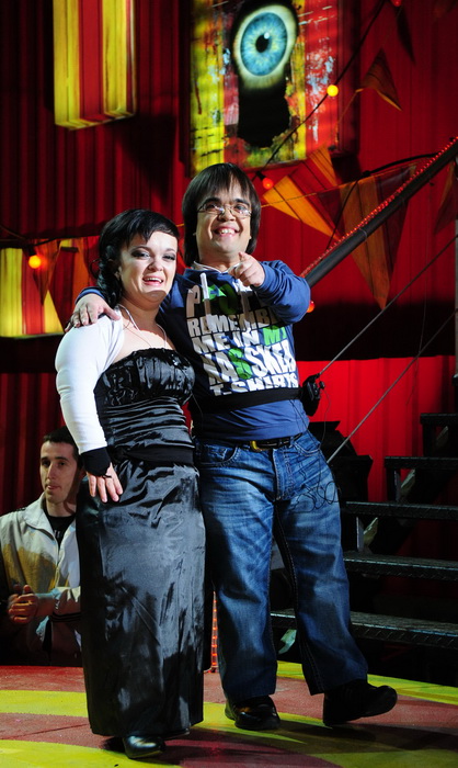 Beograd, 130311.
Nova sezona regionalnog reality show-a Big Brotheru cijoj kuci sudjeluju stanari iz Hrvatske, Makedonije, Srbije, Crne Gore te Bosne i Hercegovine. Stanari su smjesteni u Pionirskom gradu na Kostunjaku.
Na fotografiji: Milan Grahovac i Beograd, 130311.
Nova sezona regionalnog reality show-a Big Brotheru cijoj kuci sudjeluju stanari iz Hrvatske, Makedonije, Srbije, Crne Gore te Bosne i Hercegovine. Stanari su smjesteni u Pionirskom gradu na Kostunjaku.
Na fotografiji: Milan Grahovac i