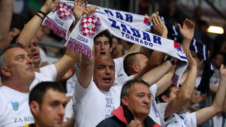 Zagreb, 180513.
Dvorana Kresimira Cosica. Kosarkaska utakmica polufinala doigravanja za prvaka Hrvatske (1 utakmica) izmedju KK Zadar i KK Cedevita.
Na fotografiji: navijaci Zadra Tornado.
Foto: Jure Miskovic / CROPIX Zagreb, 180513.
Dvorana Kresimira Cosica. Kosarkaska utakmica polufinala doigravanja za prvaka Hrvatske (1 utakmica) izmedju KK Zadar i KK Cedevita.
Na fotografiji: navijaci Zadra Tornado.
Foto: Jure Miskovic / CROPIX